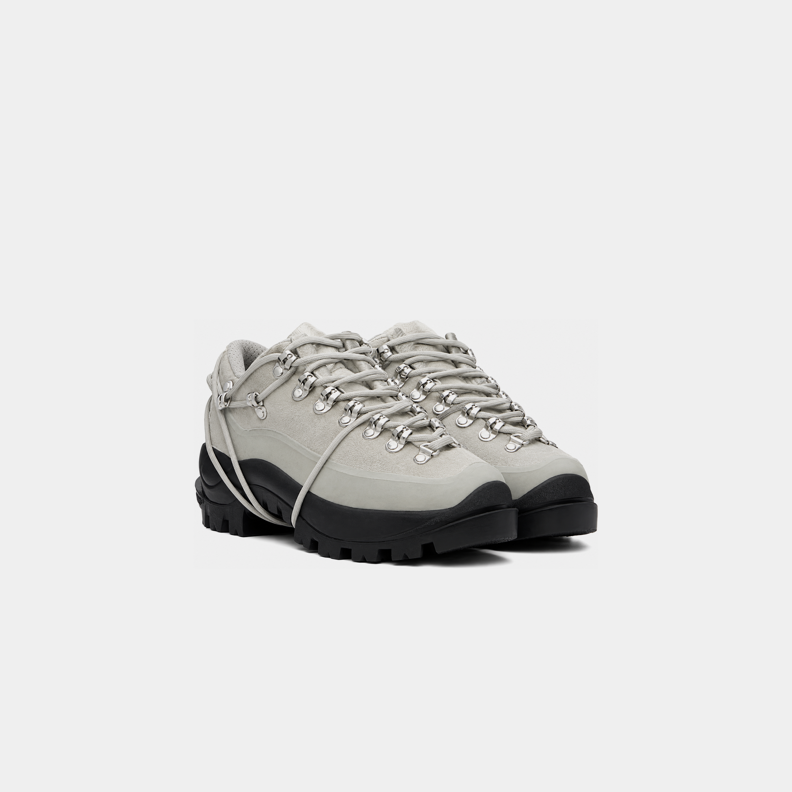 HE, product: LOW HIKING BOOTS (Fig. 6)