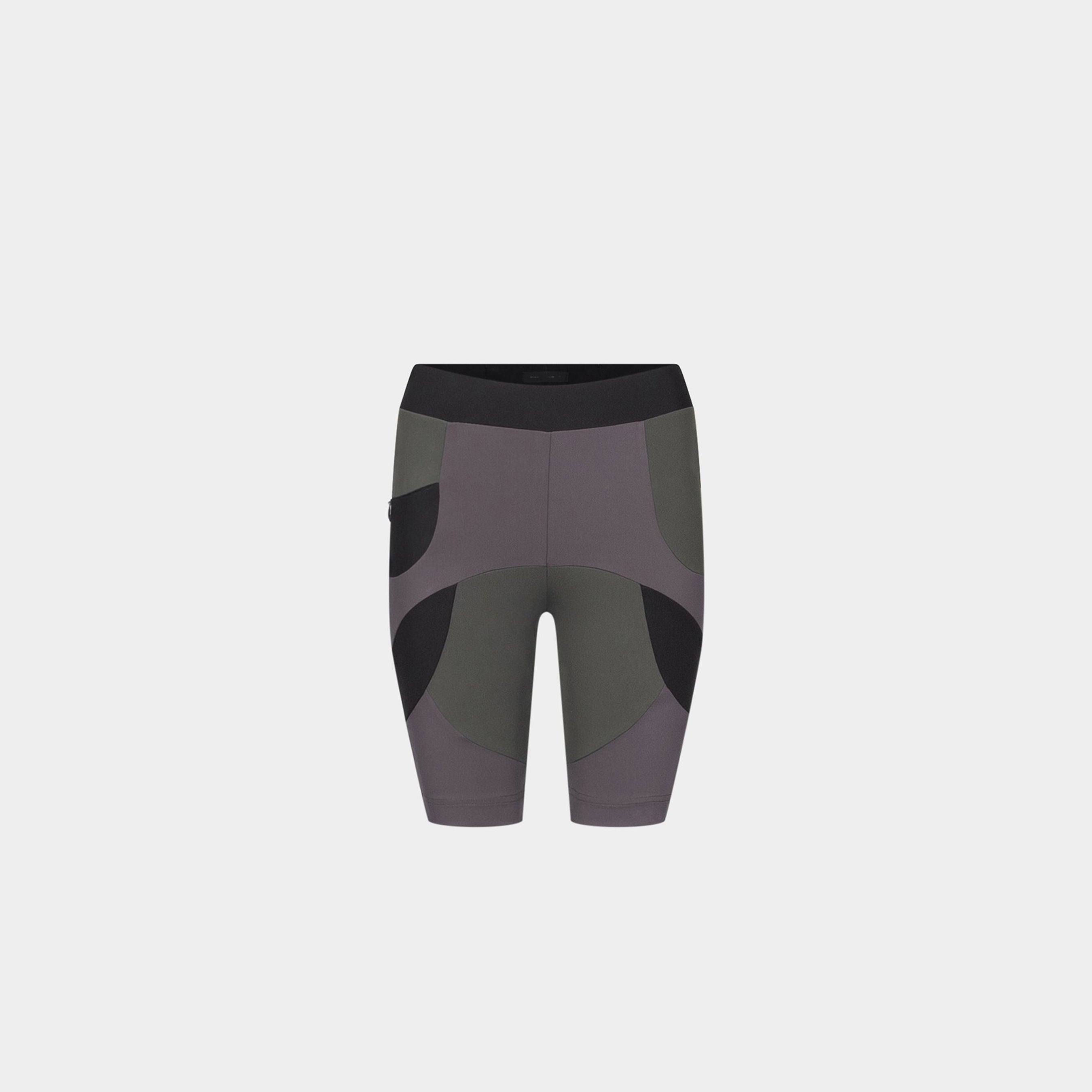 HE, product: ATRA ACTIVE WEAR SHORTS (Fig. 1)