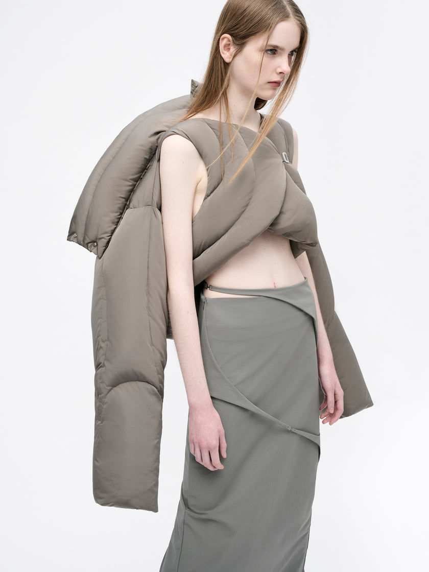 HE, product: STRAP TECHNICAL SKIRT (Fig. 11)