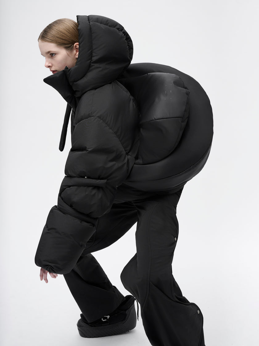 HE, product: MAXI CROSSBODY BAG (Fig. 20)