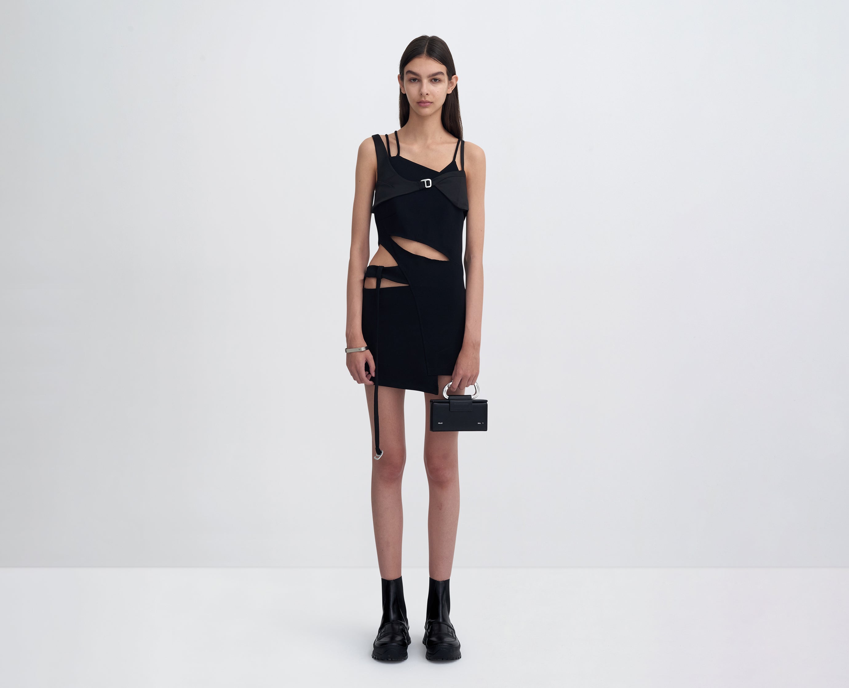 HE, product: OVERWORKED DRESS (Fig. 2)