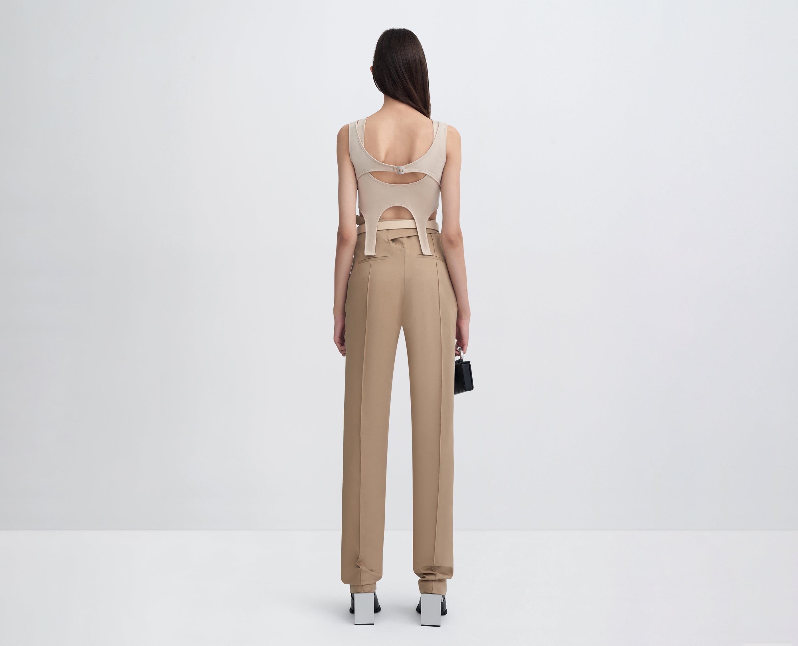 HE, product: Pants W. Twisted Waistband (Fig. 3)