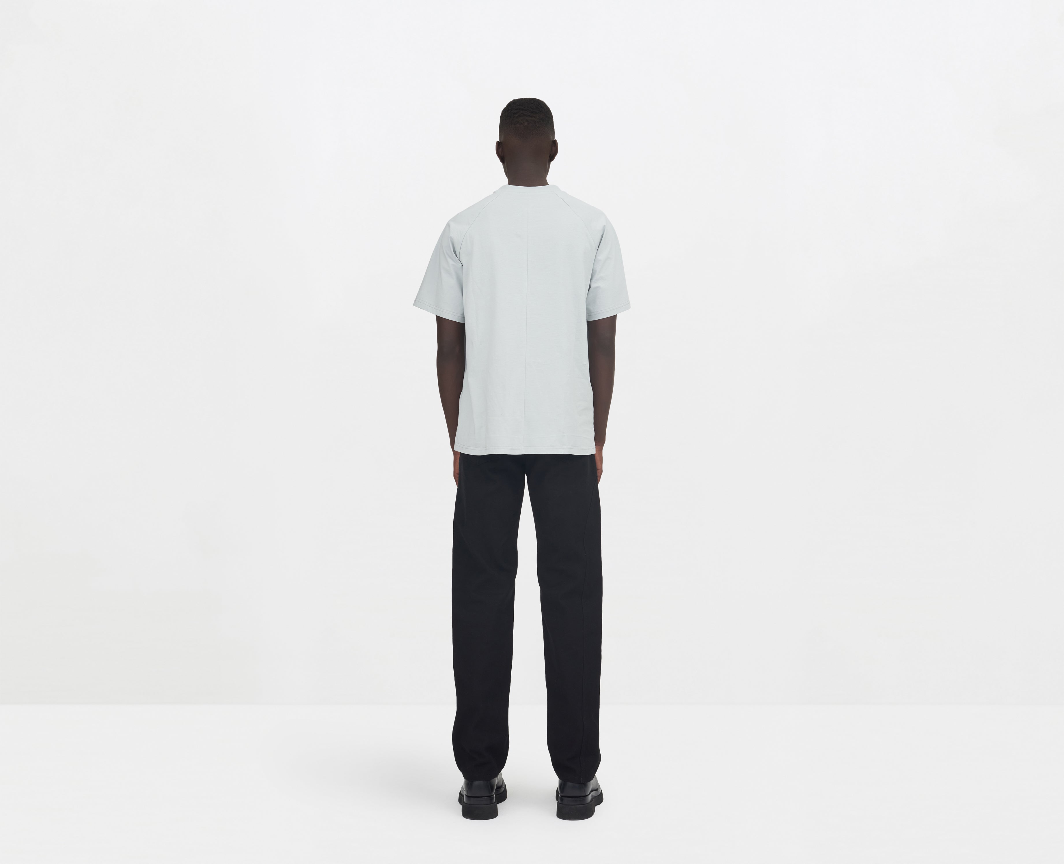 HE, product: PRINT RAGLAN TEE (Fig. 3)