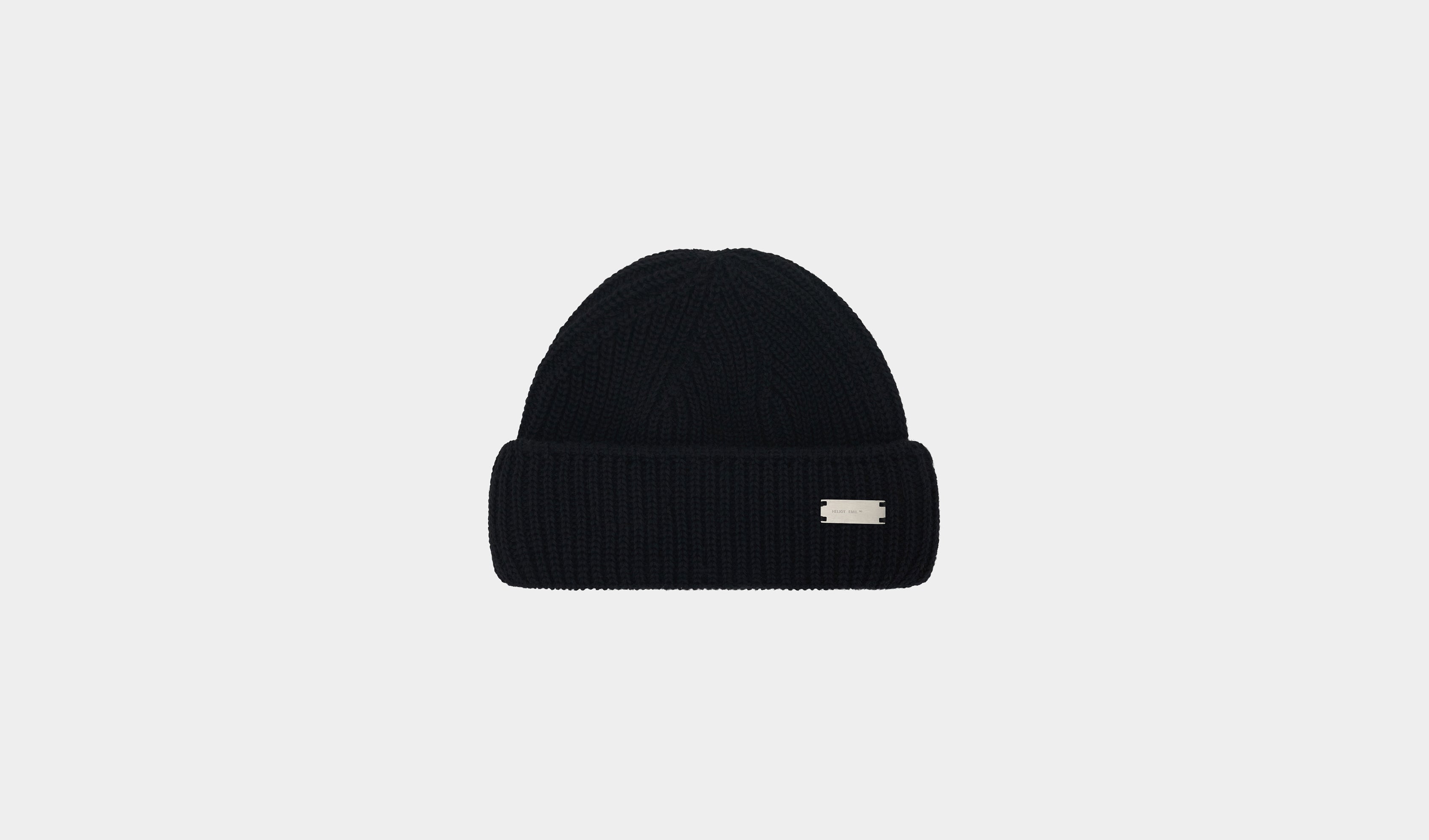 HE, product: BEANIE W. LOGO (Fig. 1)