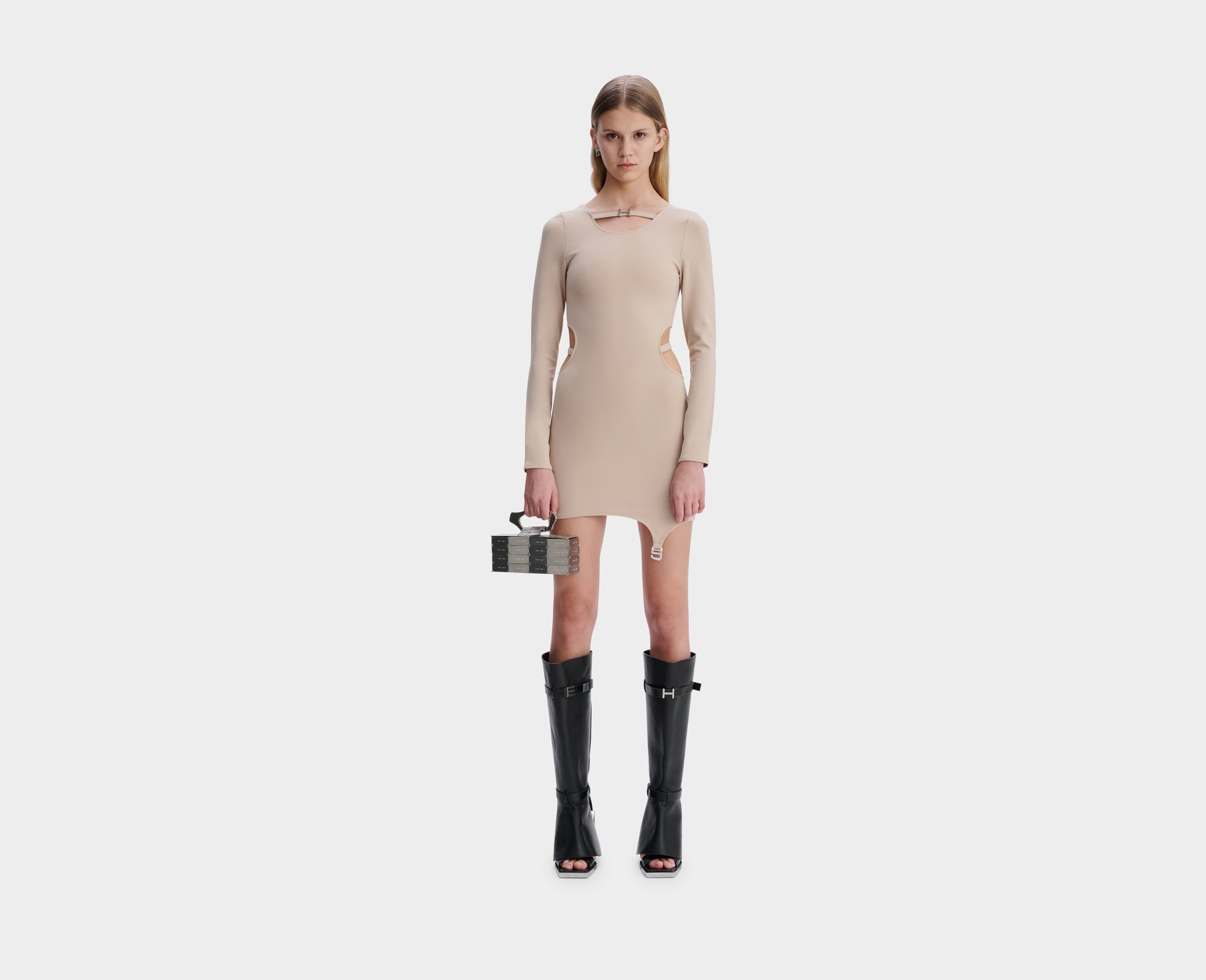 HE, product: ORDERLY JERSEY DRESS (Fig. 2)