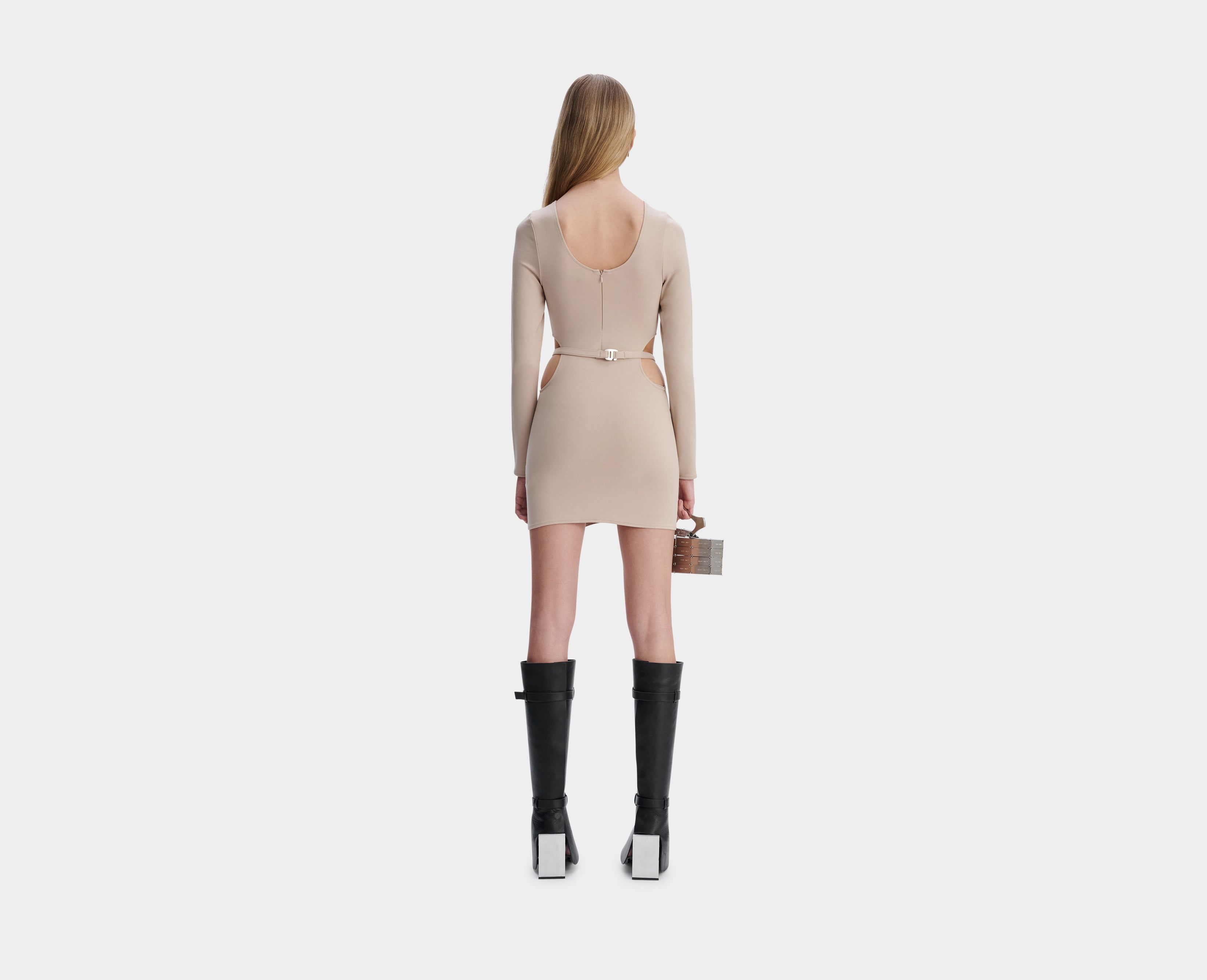 HE, product: ORDERLY JERSEY DRESS (Fig. 4)
