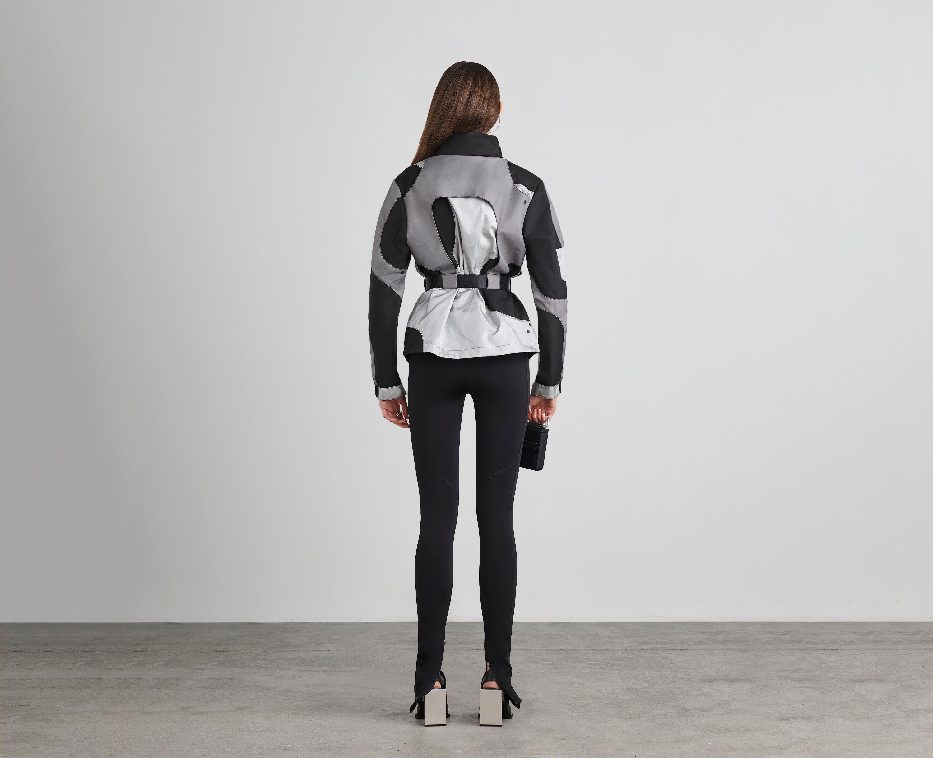 HE, product: CROPPED BELTED PARKA (Fig. 4)