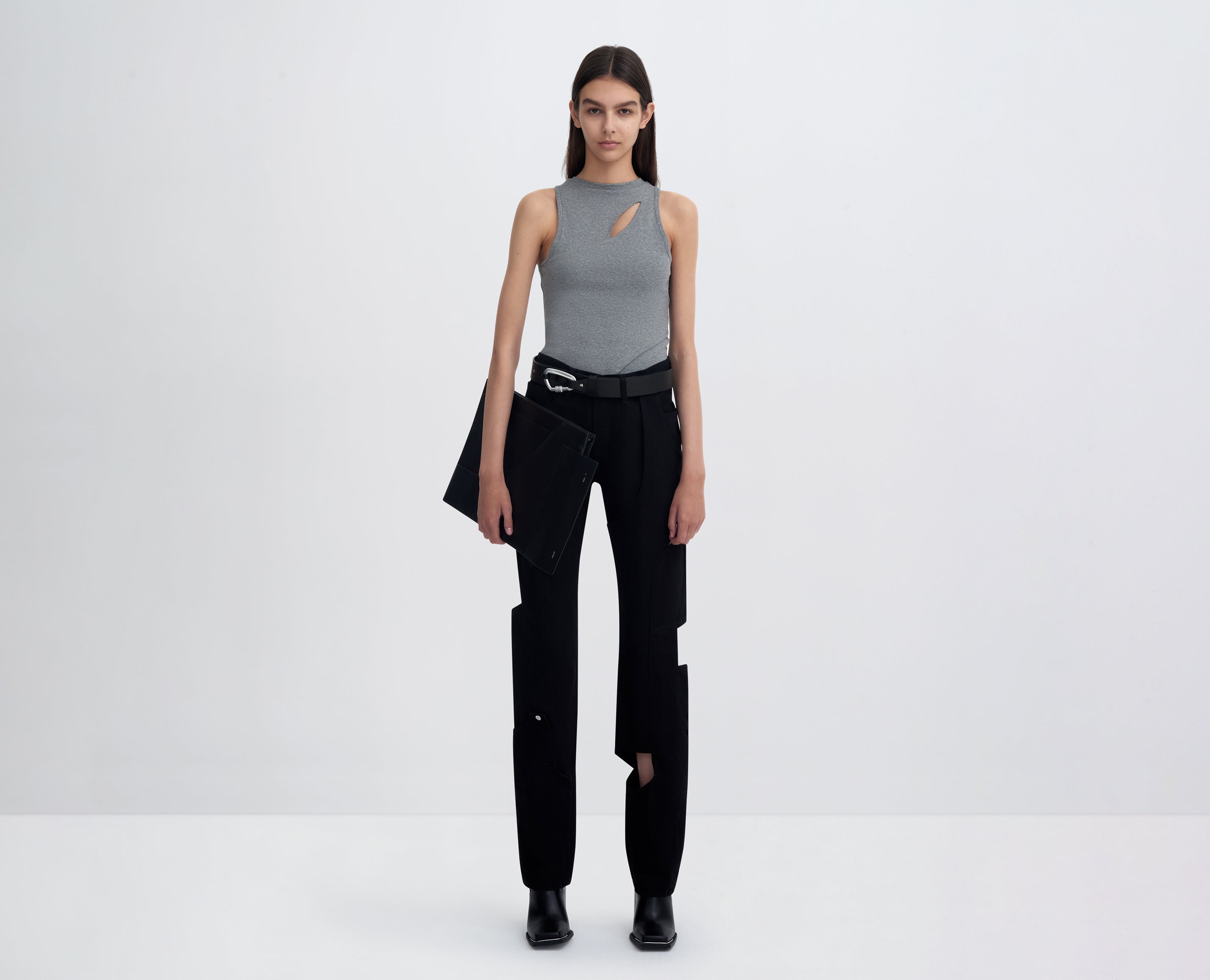 HE, product: DENIM TROUSERS (Fig. 2)