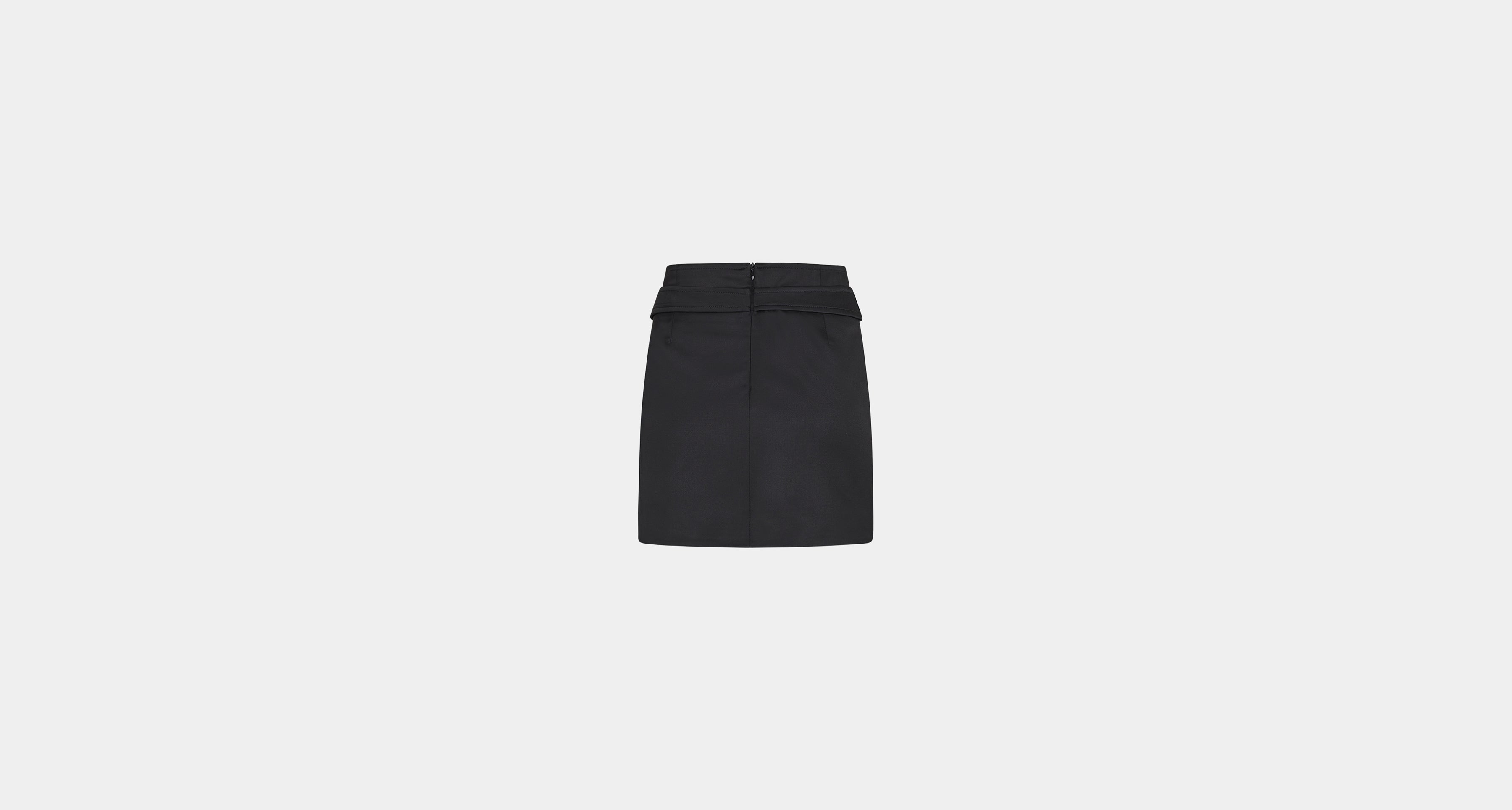 HE, product: MINI SKIRT (Fig. 5)