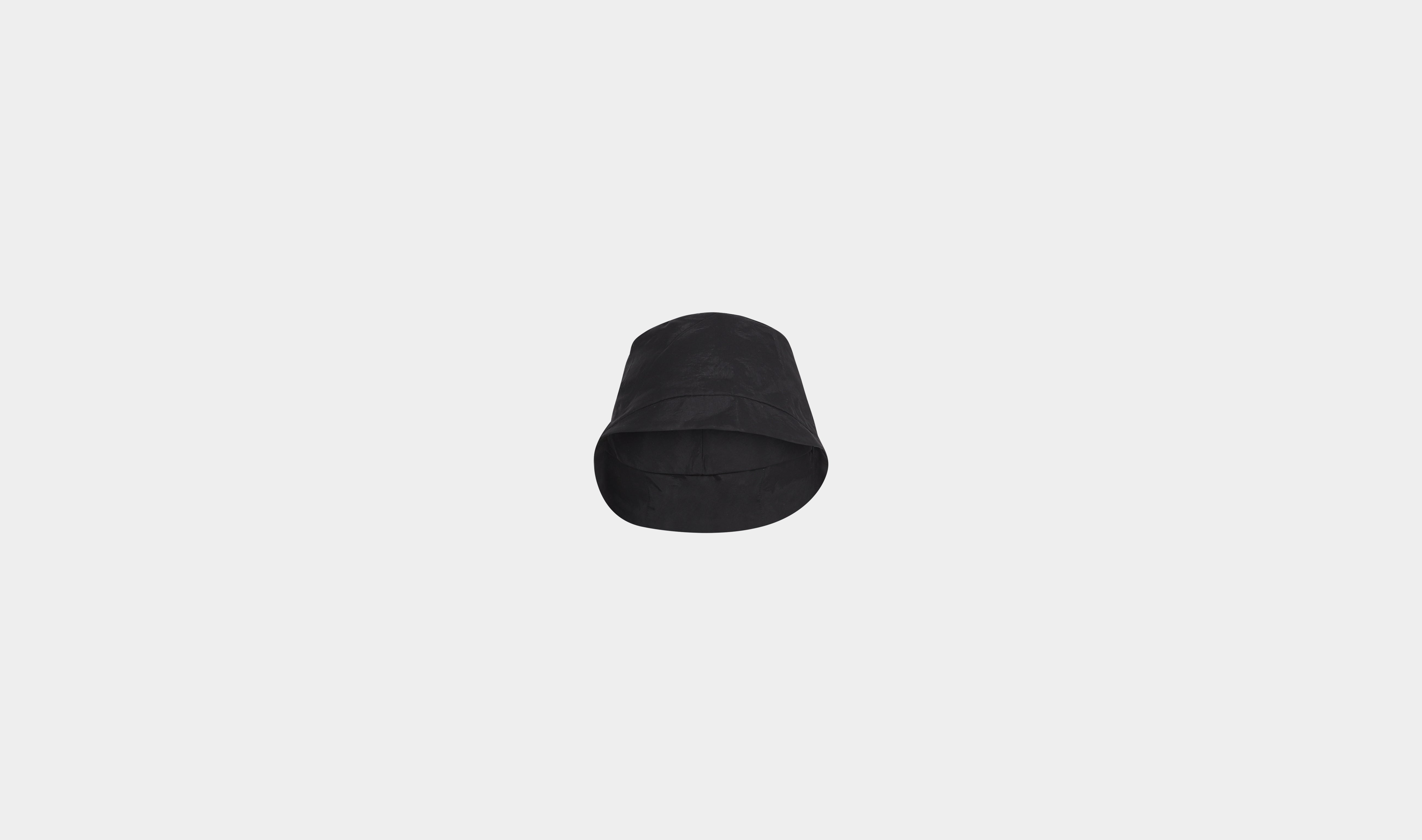 HE, product: BLAZE BUCKET HAT (Fig. 9)