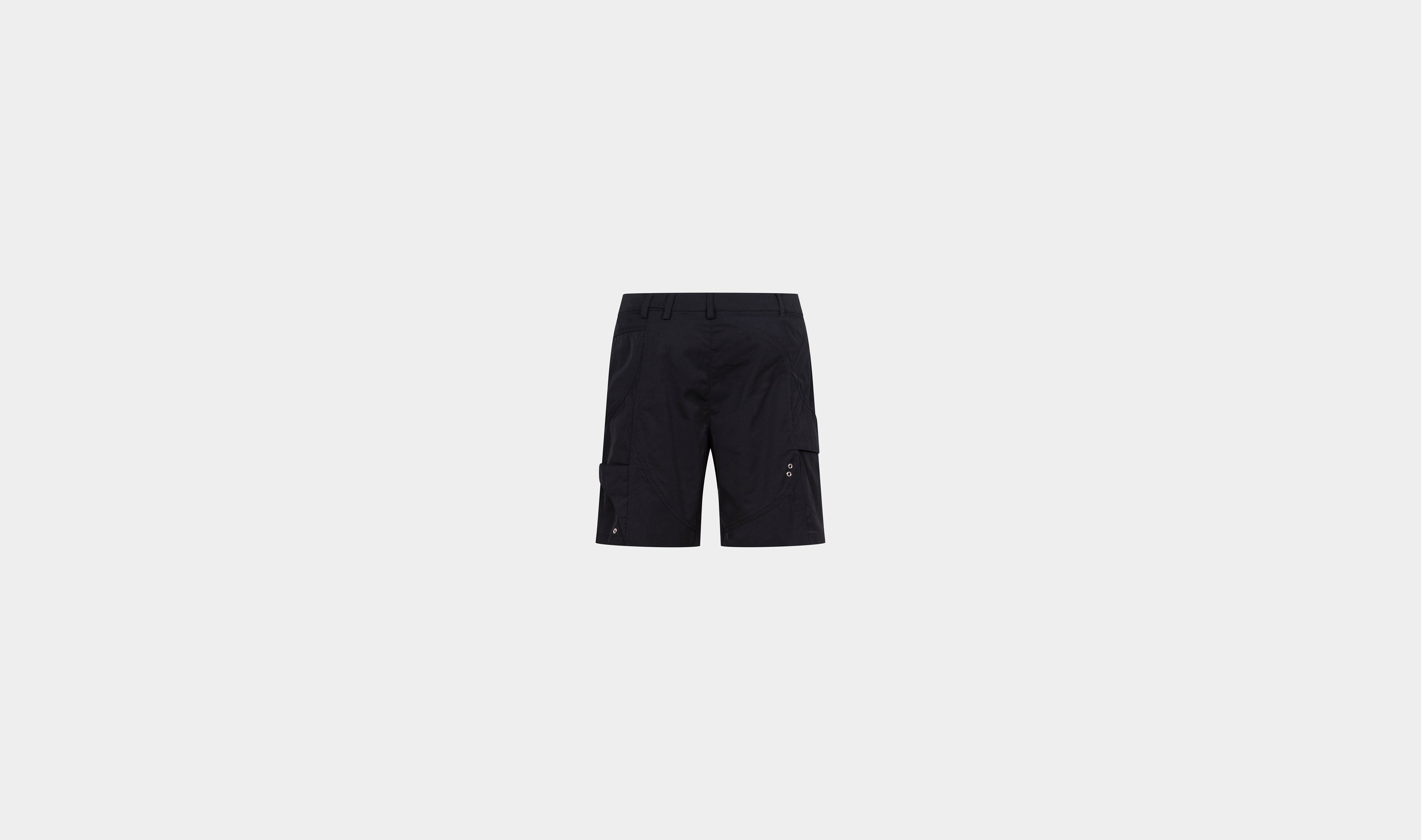 HE, product: MINIMAL TWILL CARGO SHORTS (Fig. 5)