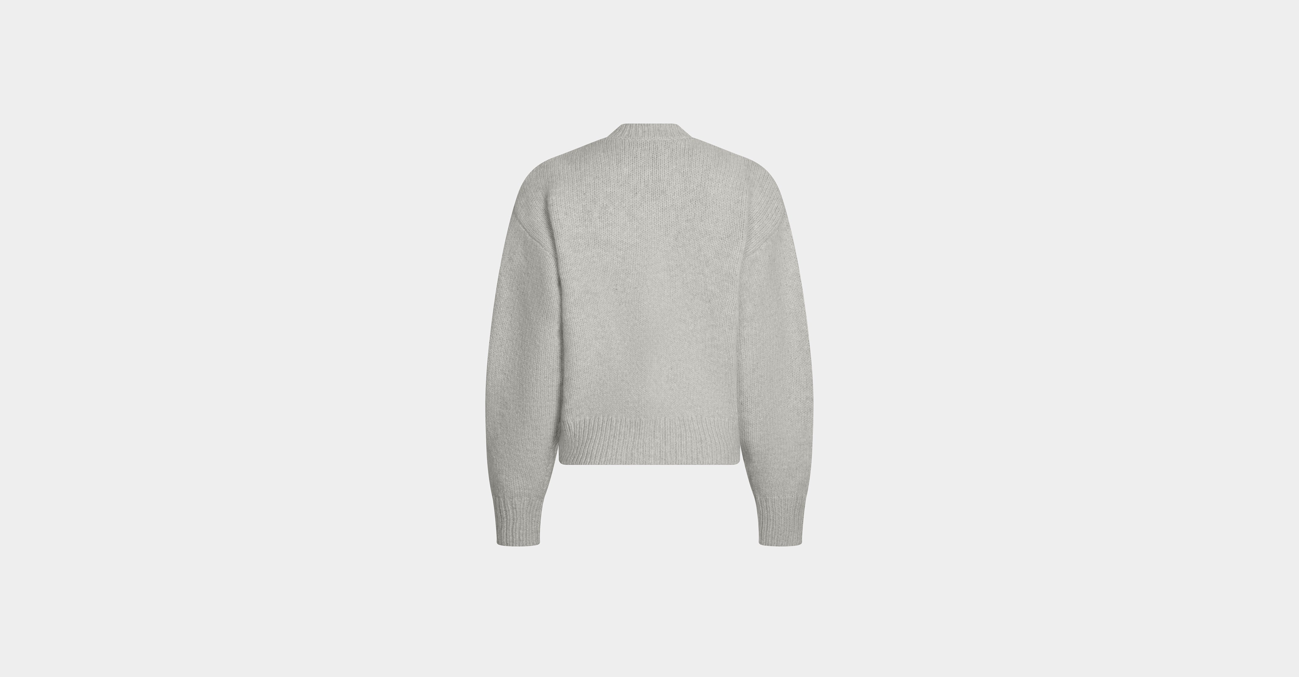 HE, product: SERENE CREWNECK (Fig. 4)