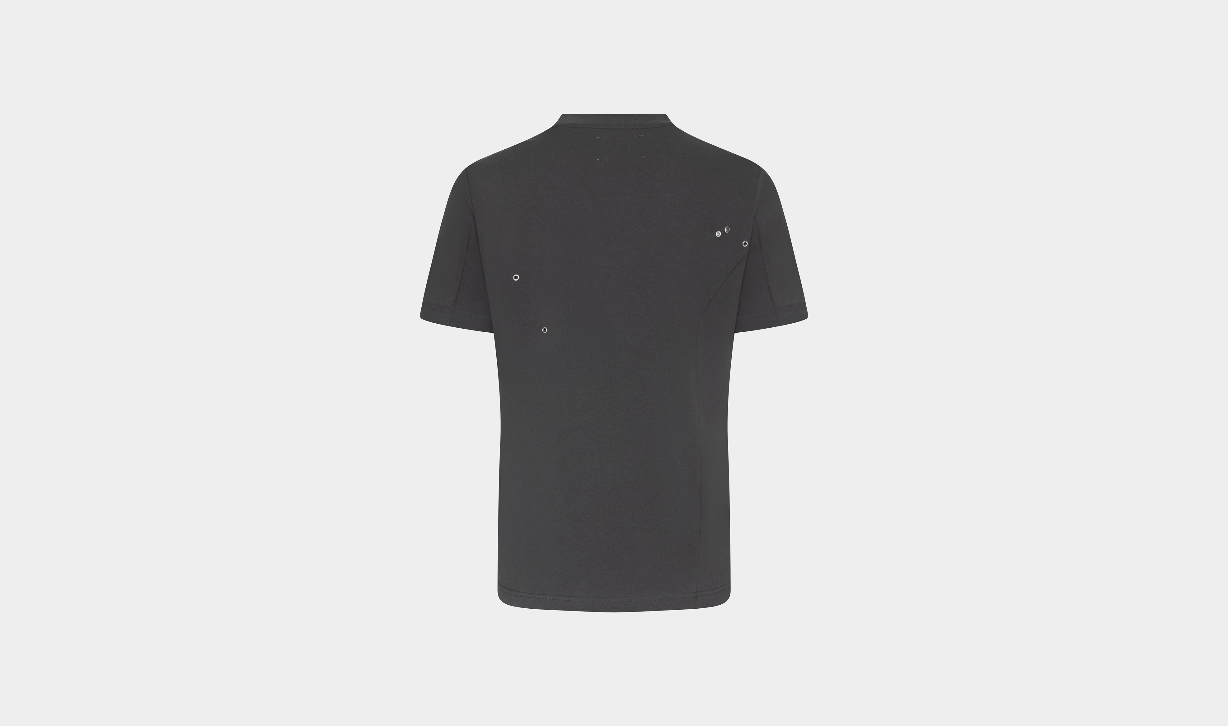 HE, product: POCKET T-SHIRT (Fig. 4)