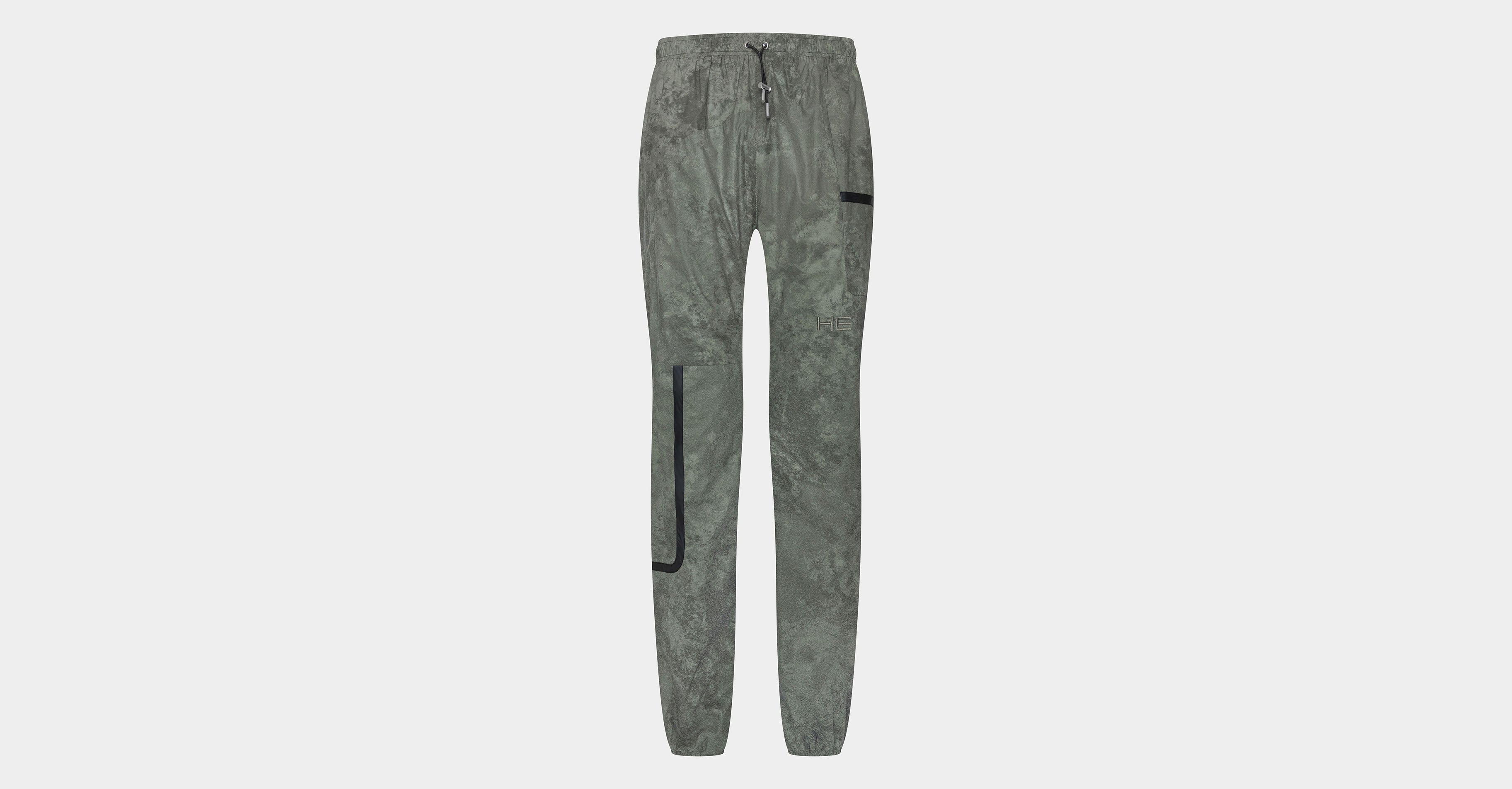 HE, product: TRACK PANTS (Fig. 1)